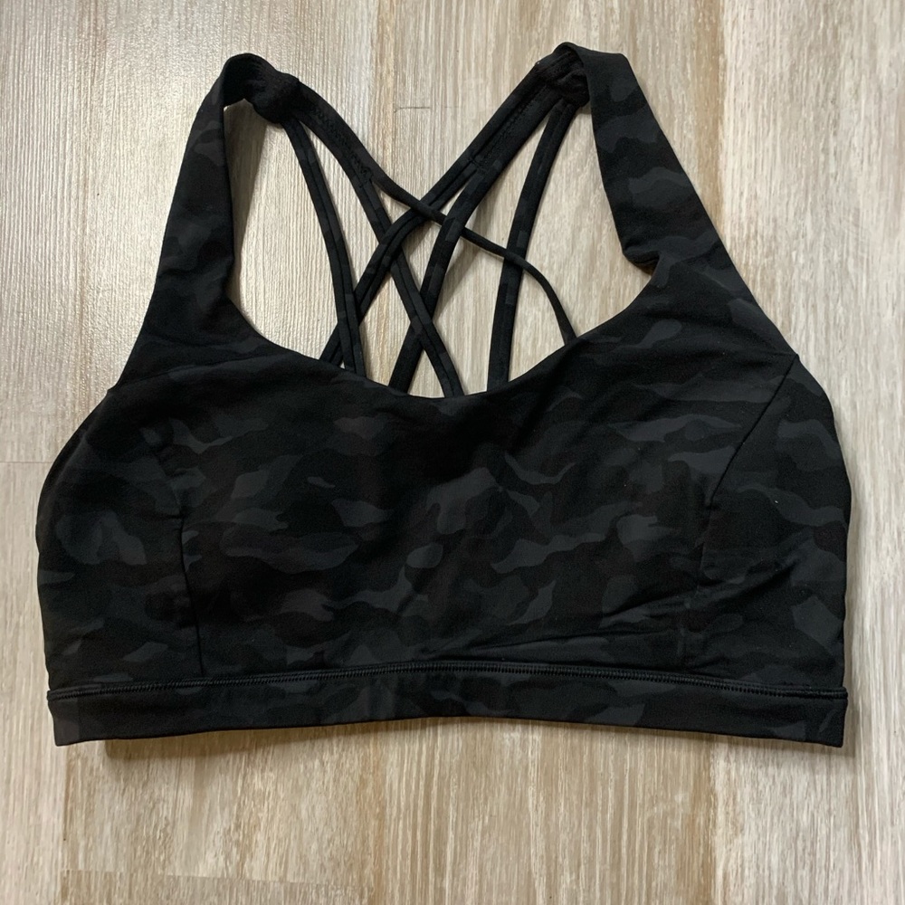 Lululemon free to be serene bra